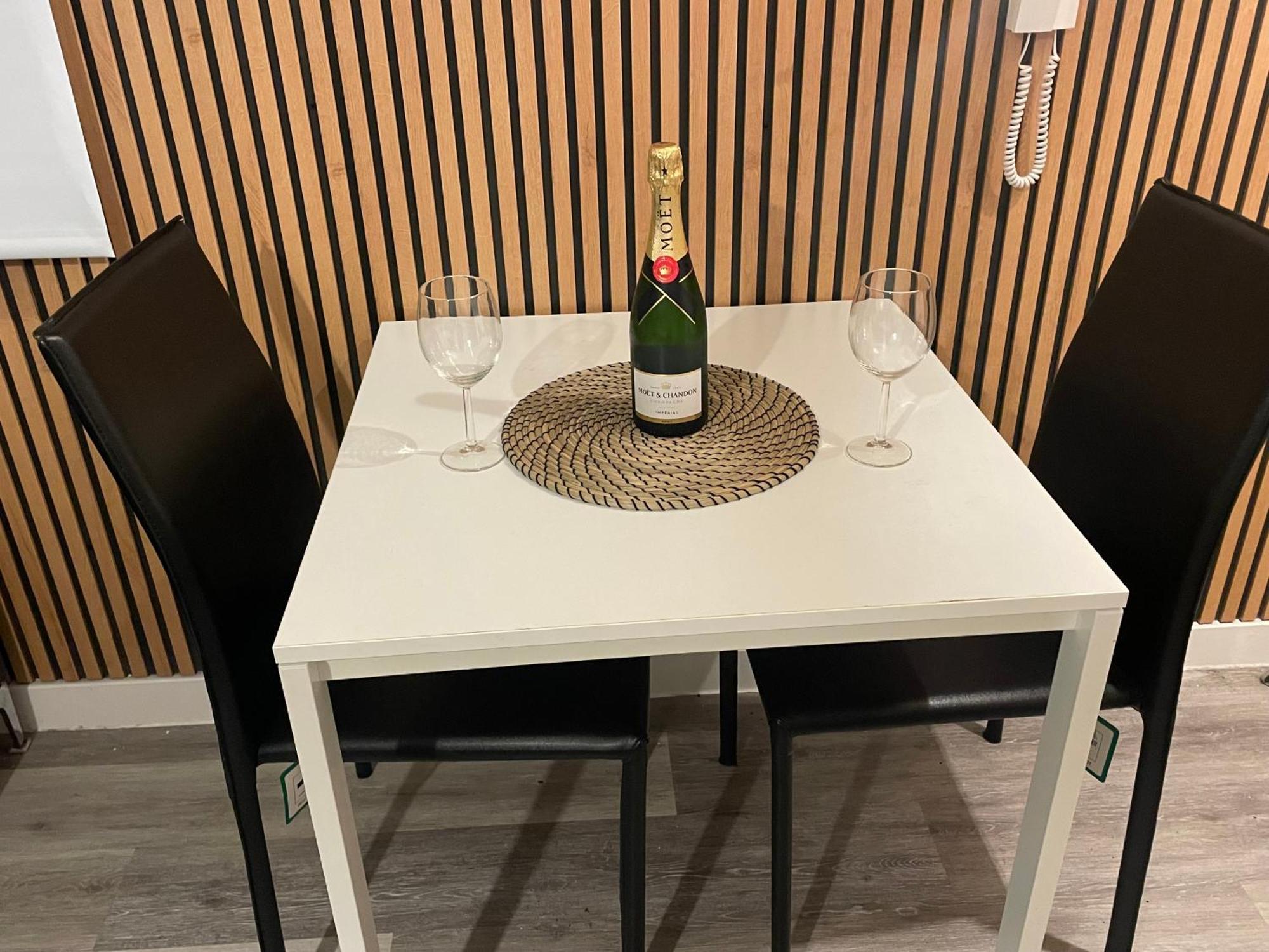 利物浦L1 Luxury Living公寓 外观 照片